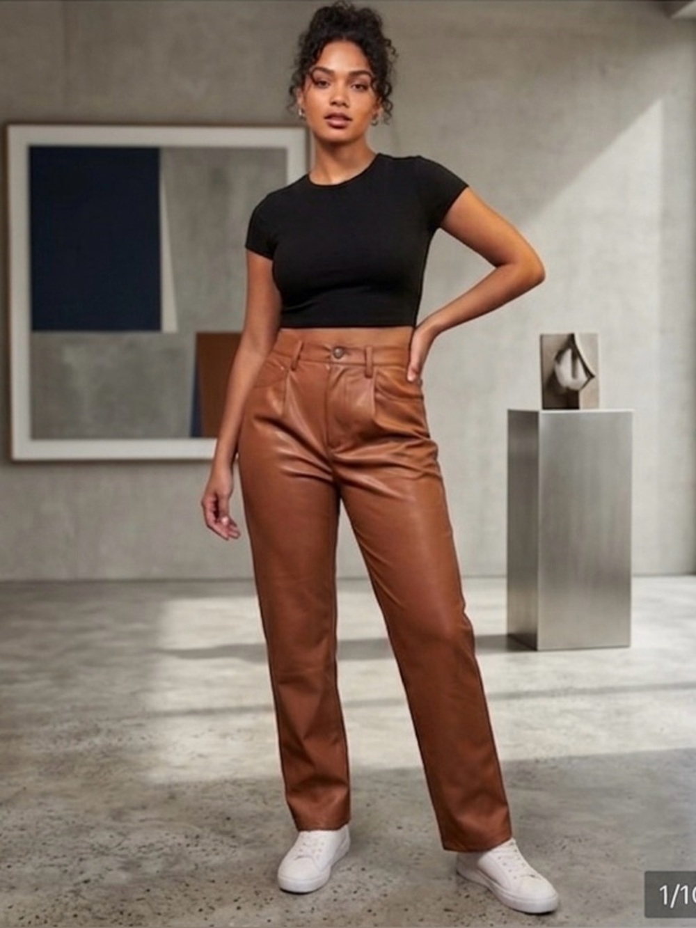 Abercrombie & Fitch Faux Leather The 90"s Straight Ultra High Rise Pants 27/4